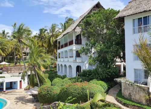 Voyager Beach Resort